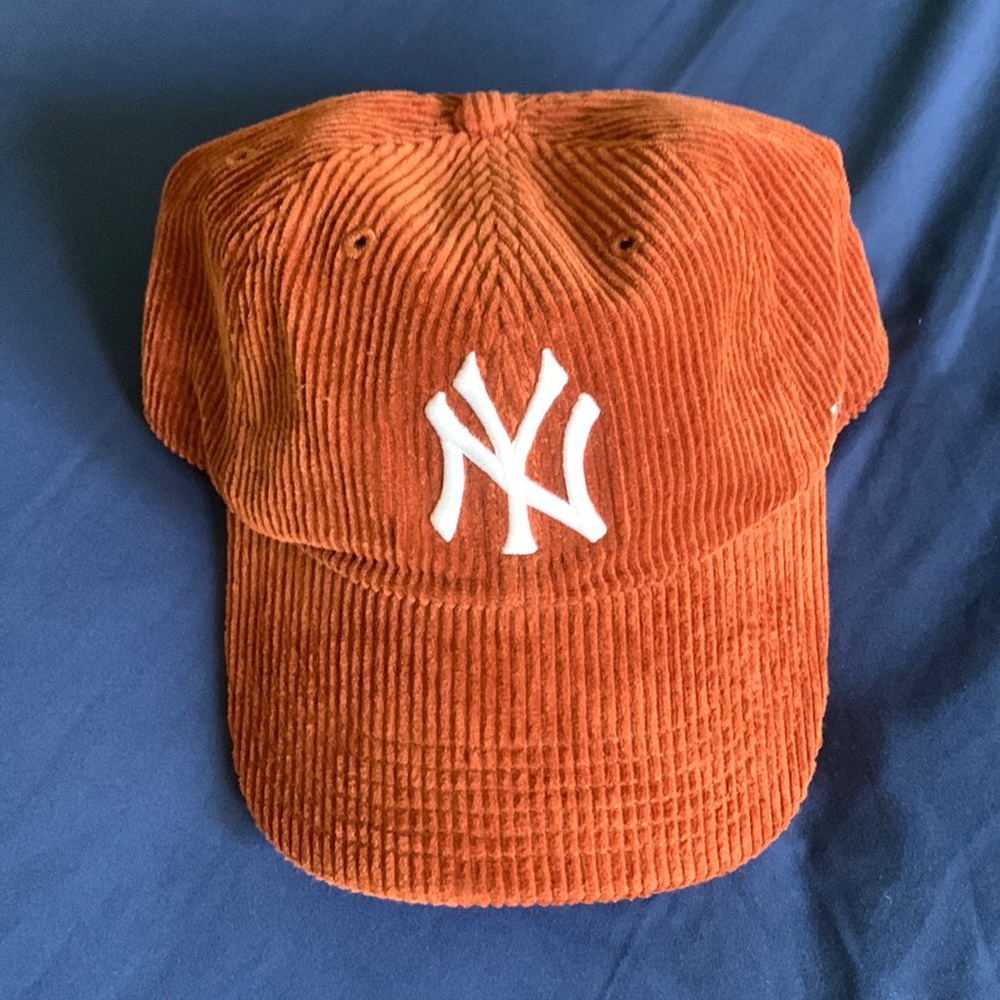Yankees corduroy brown cap